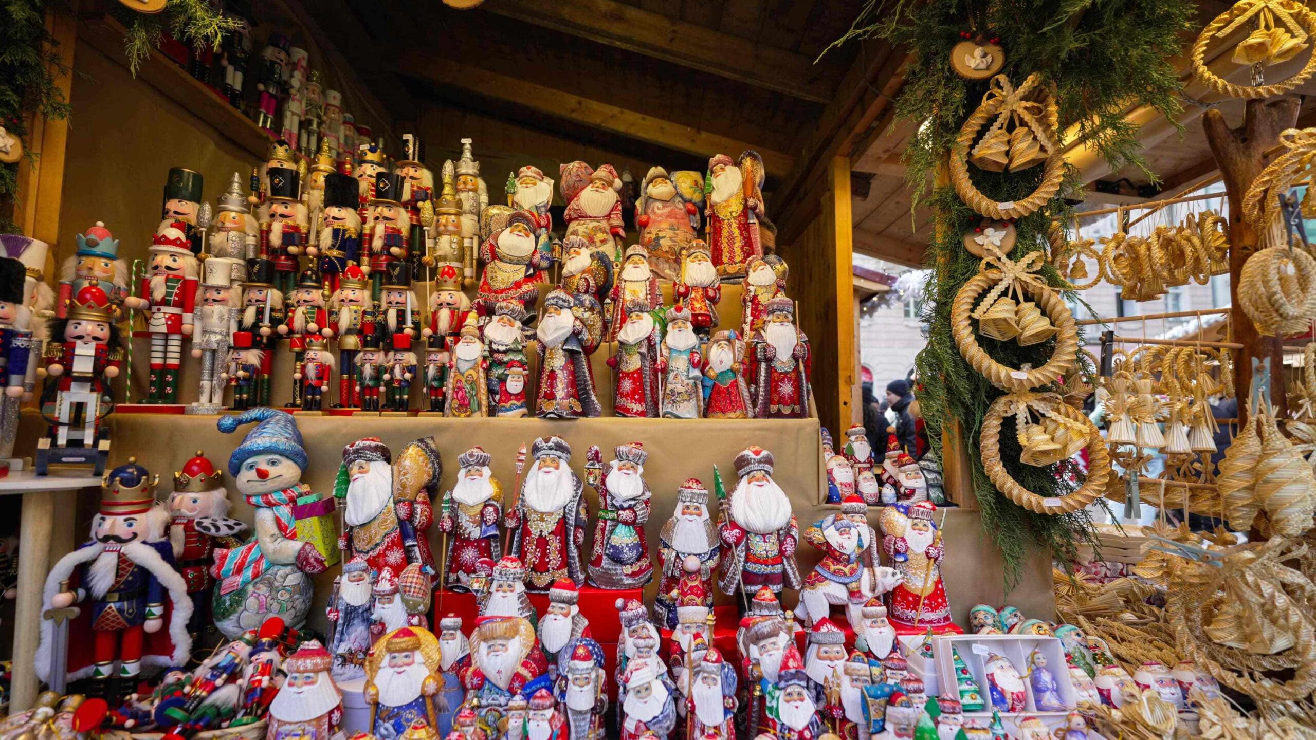 Advent Bazilika Christmas Market - Image 3